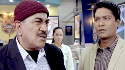 CID (Bangla) Episode 2697 on Sony aath - past program