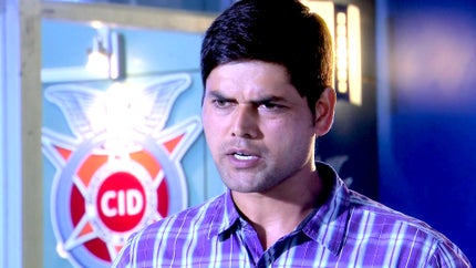 CID Episode 2704 on Sony aath - past program