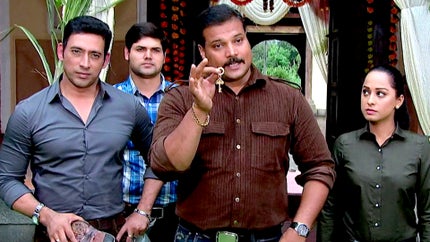 CID Episode 2725 on Sony aath - past program