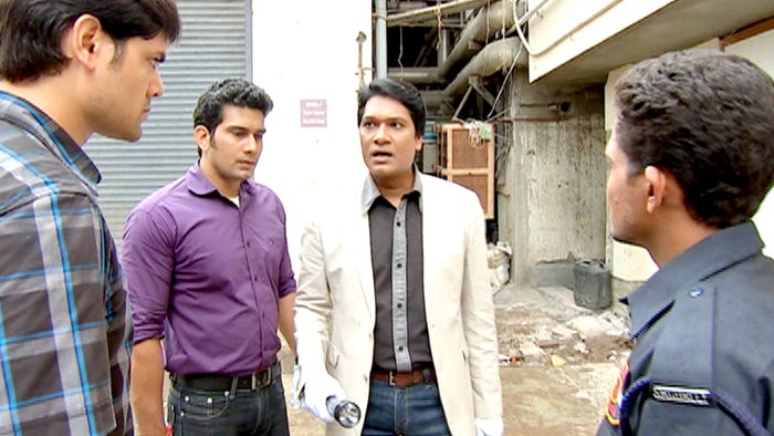 CID (Bangla) Episode No.864 on JioTV
