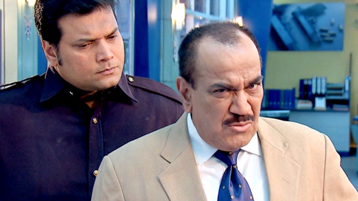 CID Episode No.894 on JioTV