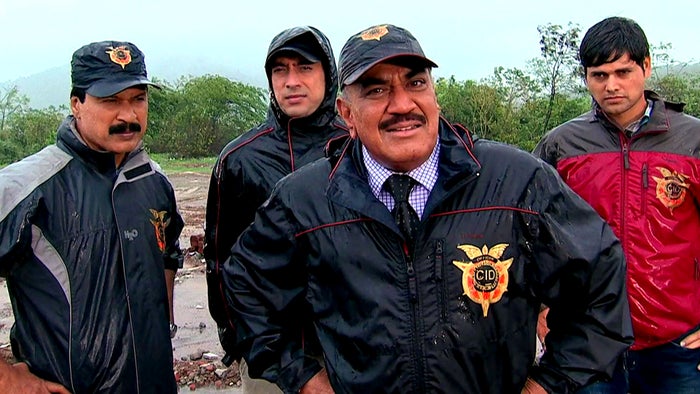 CID Episode No.19 on JioTV