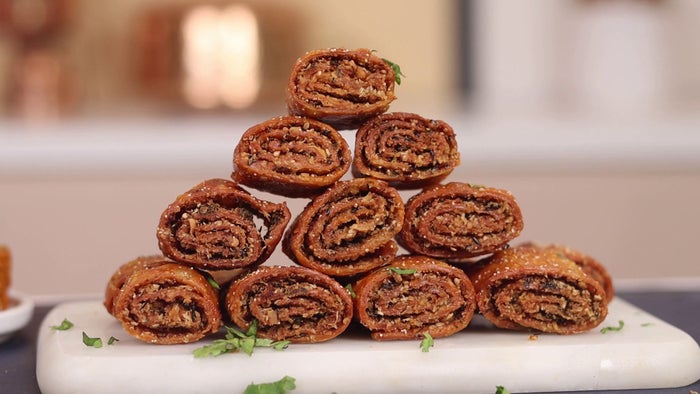 Aaj Kay Banavu Ya? - Madhura Special Episode No.18 on JioTV