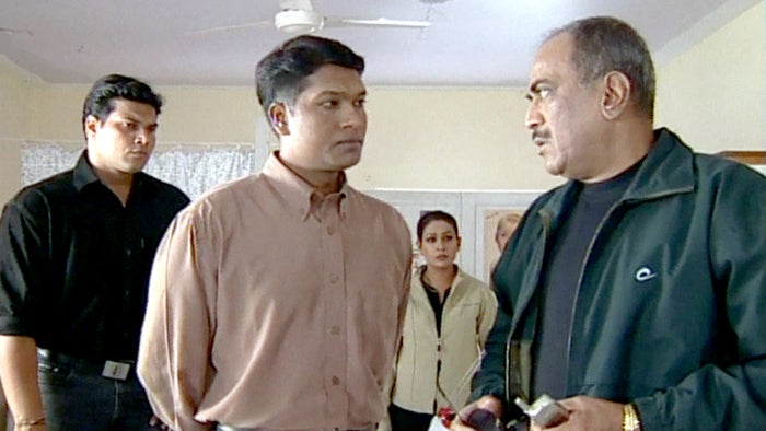 CID Episode No.1041 on JioTV