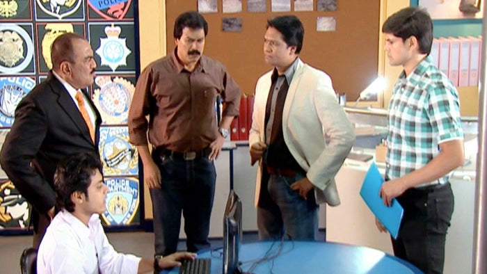 CID Episode No.820 on JioTV