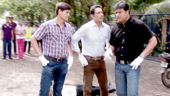 CID (Bangla) Episode No.843 on JioTV