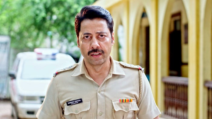 Crime Patrol 48 Hours Episode No.6 on JioTV