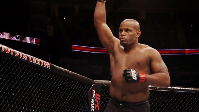 UFC Fight O'Clock on JioTV