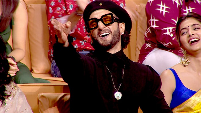 Maharashtrachi Hasya Jatra Special Episode No.115 on JioTV