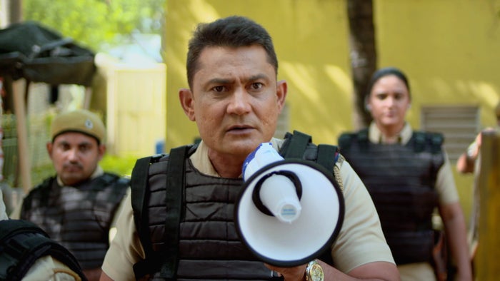 Crime Patrol Satark Episode No.243 on JioTV