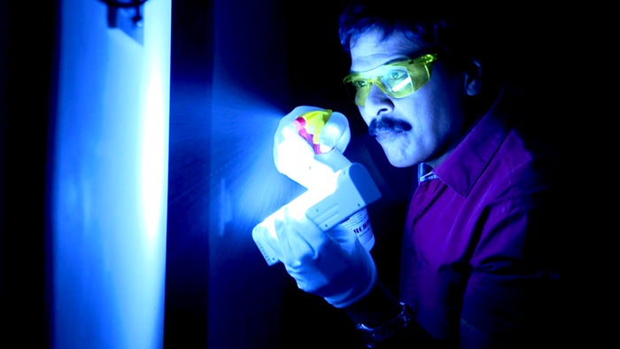 CID Episode No.10 on JioTV