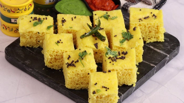 Aaj Kay Banavu Ya? - Madhura Special Episode No.151 on JioTV