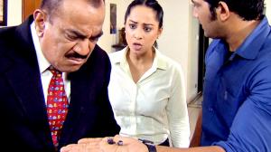 Bank Locker Ka Raaz on Best of CID