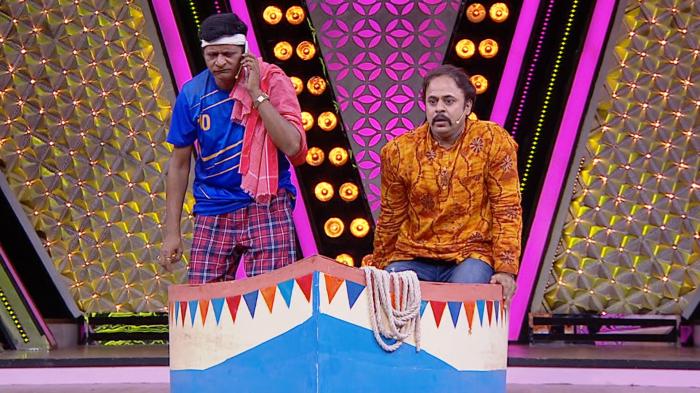Maharashtra Chi Hasya Jatra Navya Korya Vinodacha Punha Nava Hangam Episode No.348 on JioTV