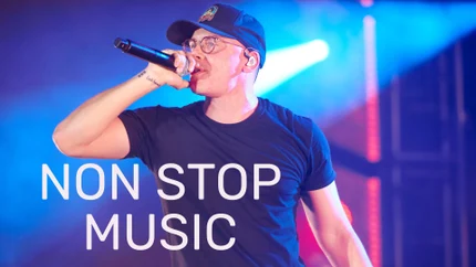 Non Stop Music on Oye Music