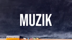 Muzik on Rupashi Bangla