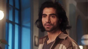 Bade Achhe Lagte Hain on SET HD - past program