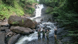 Uncharted Amazon with Ash Dykes on Discovery HD English - past program