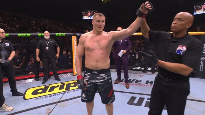 UFC Fight Night - Adesanya vs Imavov on JioTV