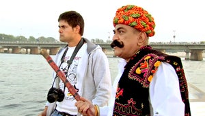 CID (Bangla) Episode 98 on Sony aath - past program