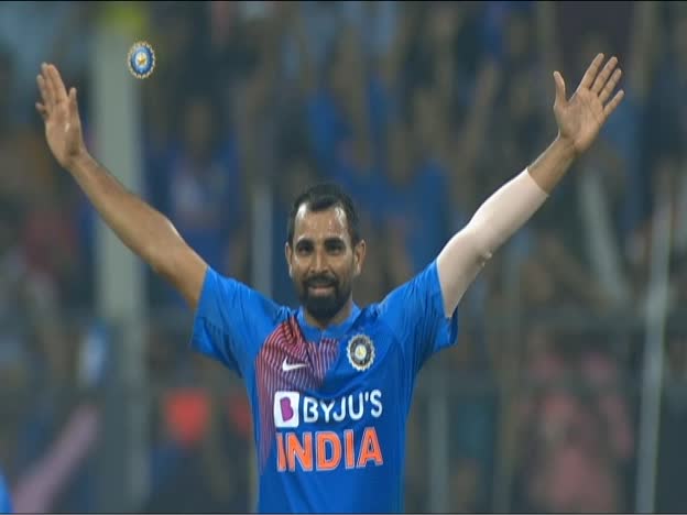 West Indies lose 2nd Wicket on JioTV