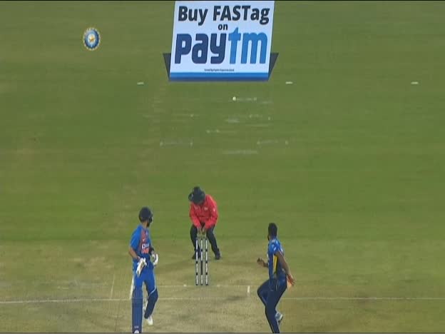 Boundary for Shreyas Iyer on JioTV