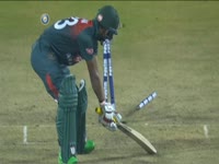 Bangladesh lose 5th Wicket on JioTV