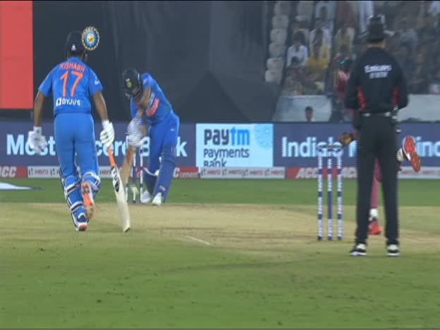 Batsman to see the bowler duck for cover on JioTV