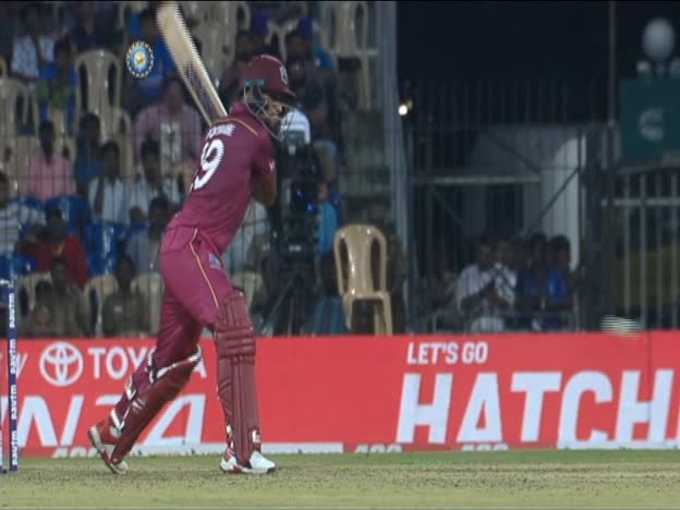 Pooran used his feet on JioTV