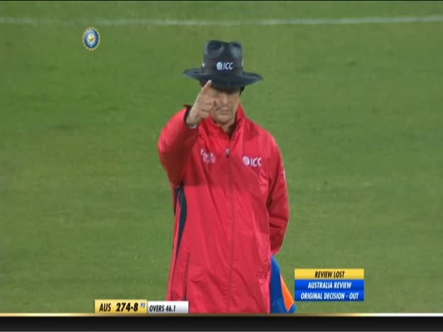 OUT! LBW Agar DRS Lost on JioTV