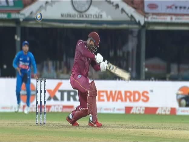Hetmyer right in the zone on JioTV