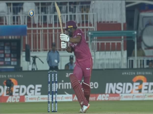Lewis hits a four on JioTV
