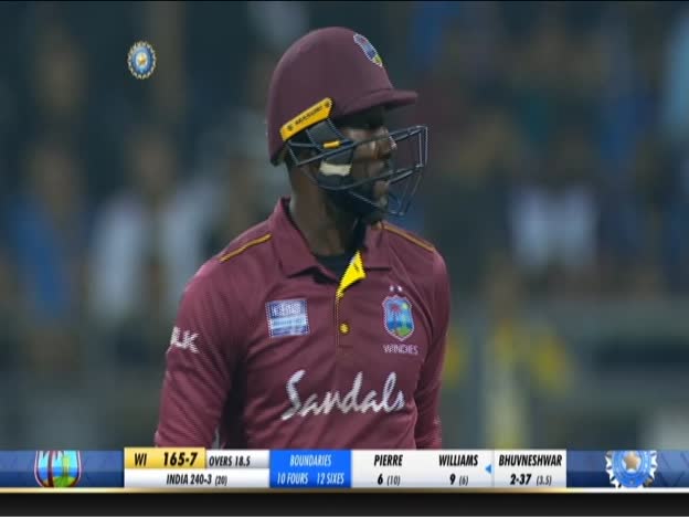 Kesrick Williams hits a six! on JioTV