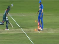 Liton gets out! on JioTV