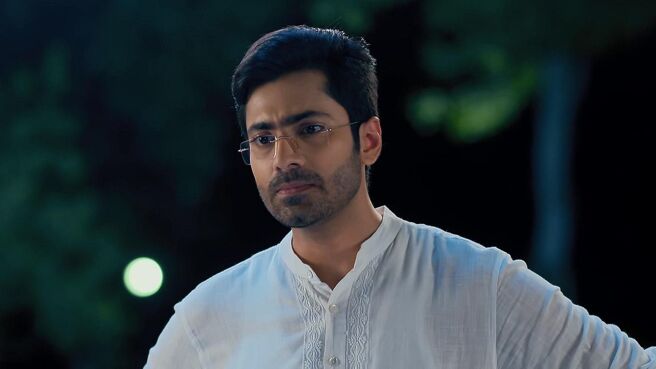 Puber Moyna season 1 episode 16 on Zee5