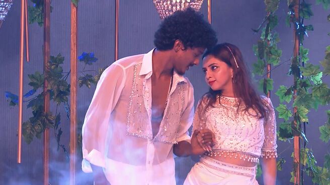 Bharjari Bachelors - Season 2 season 1 episode 37 on Zee5