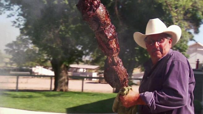 Man Fire Food season 1 episode 3 on Discovery Plus