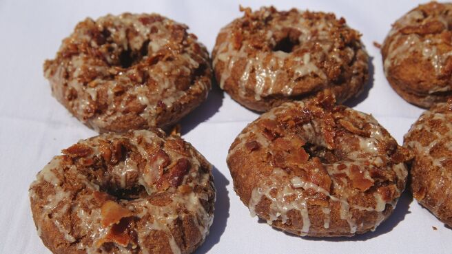 The Great Food Truck Race season 10 episode 3 on Discovery Plus