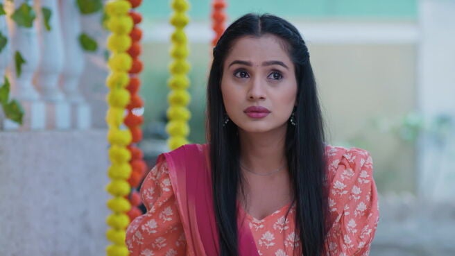 Smart Play - Lakshmi Niwas season 1 episode 5 on Zee5