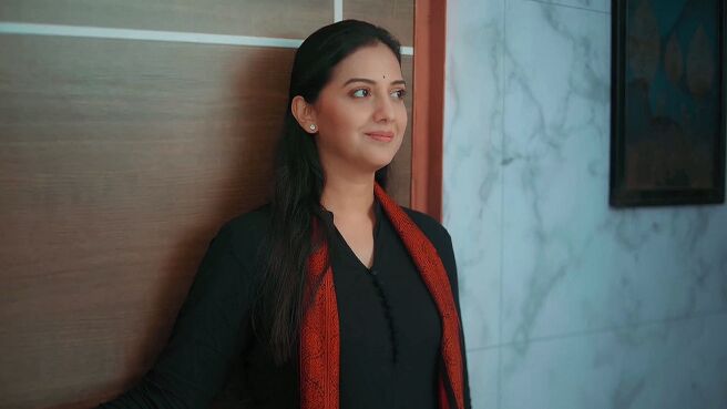 Veen Doghatli Hi Tutena season 1 episode 5 on Zee5
