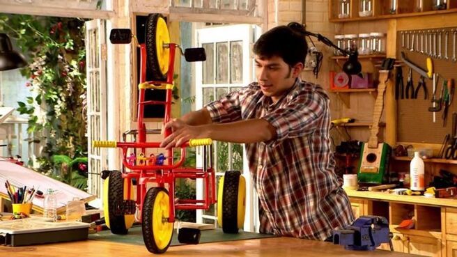 Engineer This season 1 episode 4 on Zee5