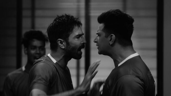 Bombers season 1 episode 2 on Zee5