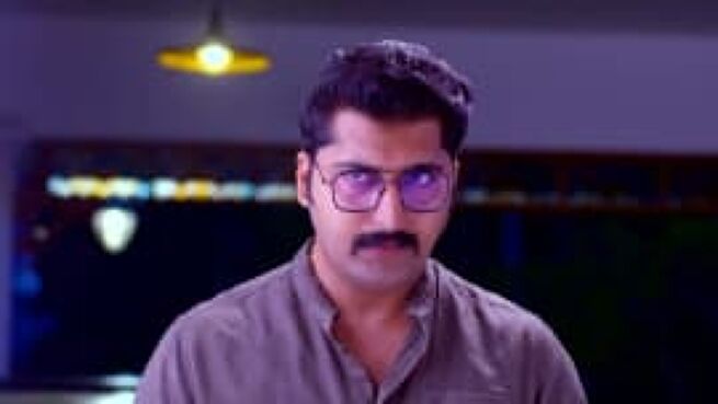 Mrs. Hitler season 1 episode 702 on Zee5