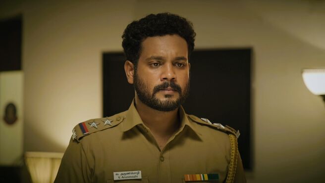 Veduvan season 1 episode 6 on Zee5