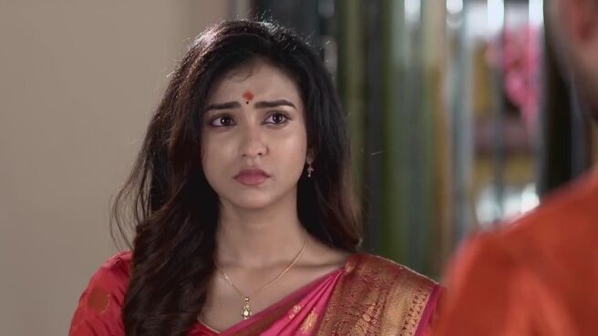 Madhura Sansara season 1 episode 14 on Zee5