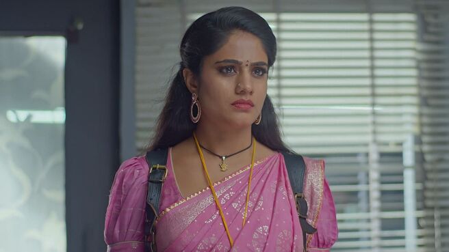 Uma Kaali - Aag Aur Paani season 1 episode 42 on Zee5