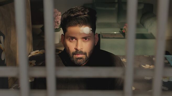 Tere Chehre Se Nazar Nahi Hatati season 1 episode 11 on Zee5