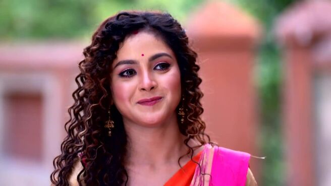 Lokkhi Kakima Superstar season 1 episode 82 on Zee5