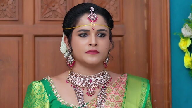 Smart Play - Nindu Noorella Saavasam season 1 episode 31 on Zee5