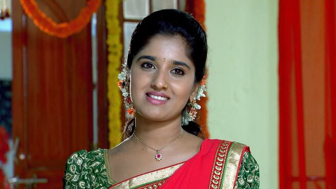 Raktha Sambandha season 1 episode 10 on Zee5